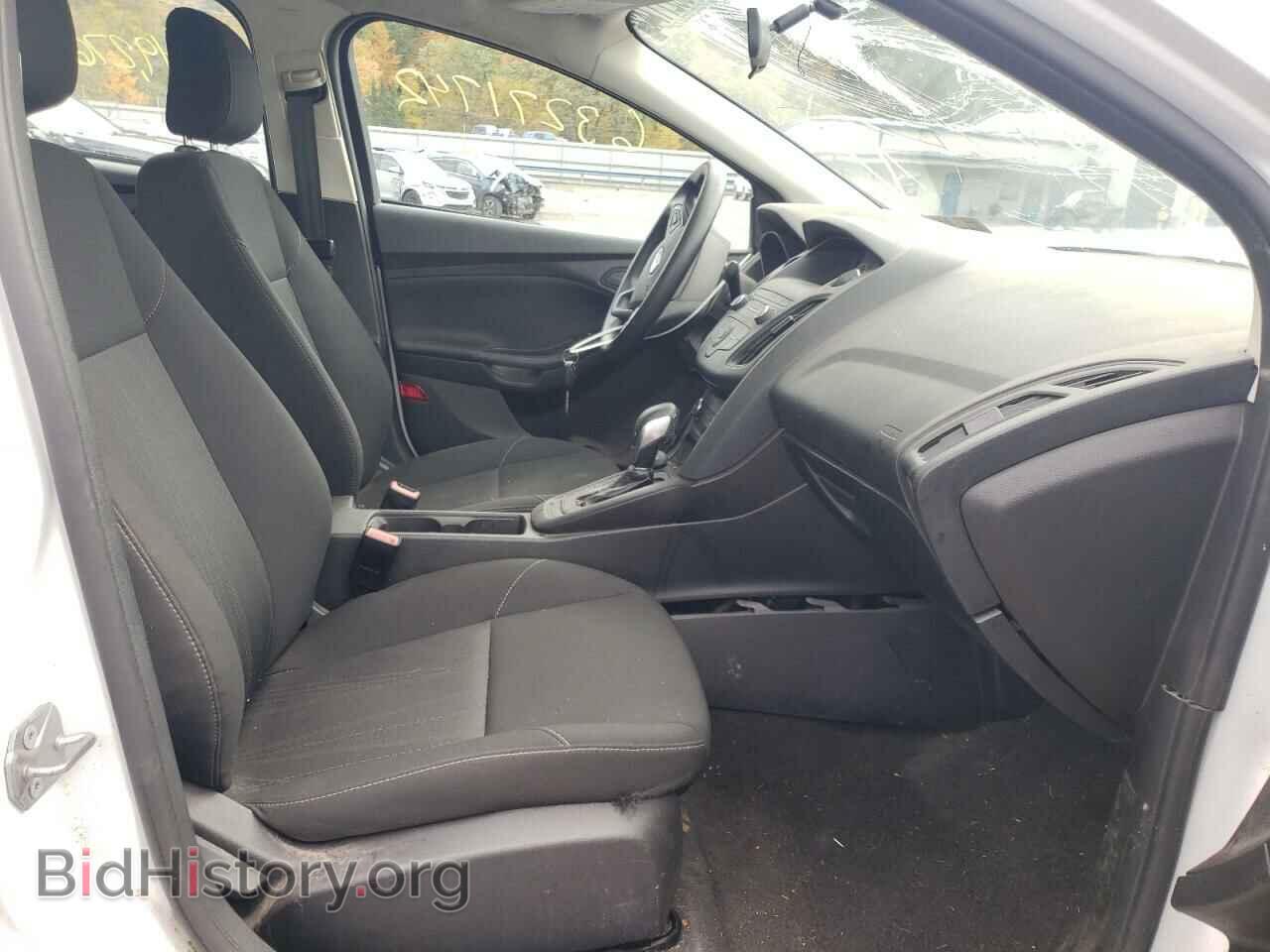 2018 FORD FOCUS - VIN: 1FADP3E25JL320428 - Photo 5
