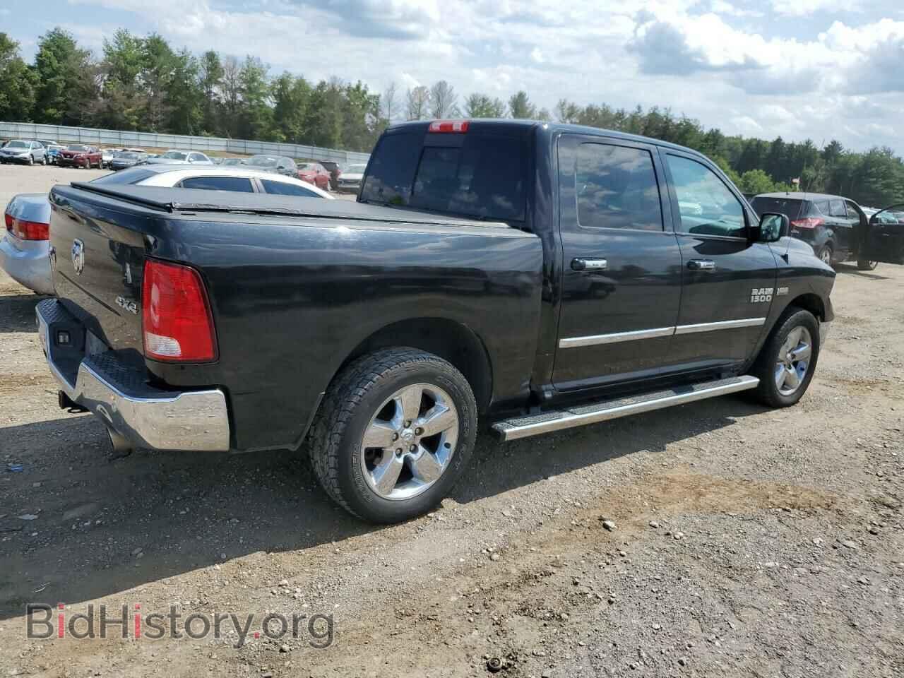 2016 RAM 1500 - VIN: 3C6RR7LT7GG271324 - Фото 3