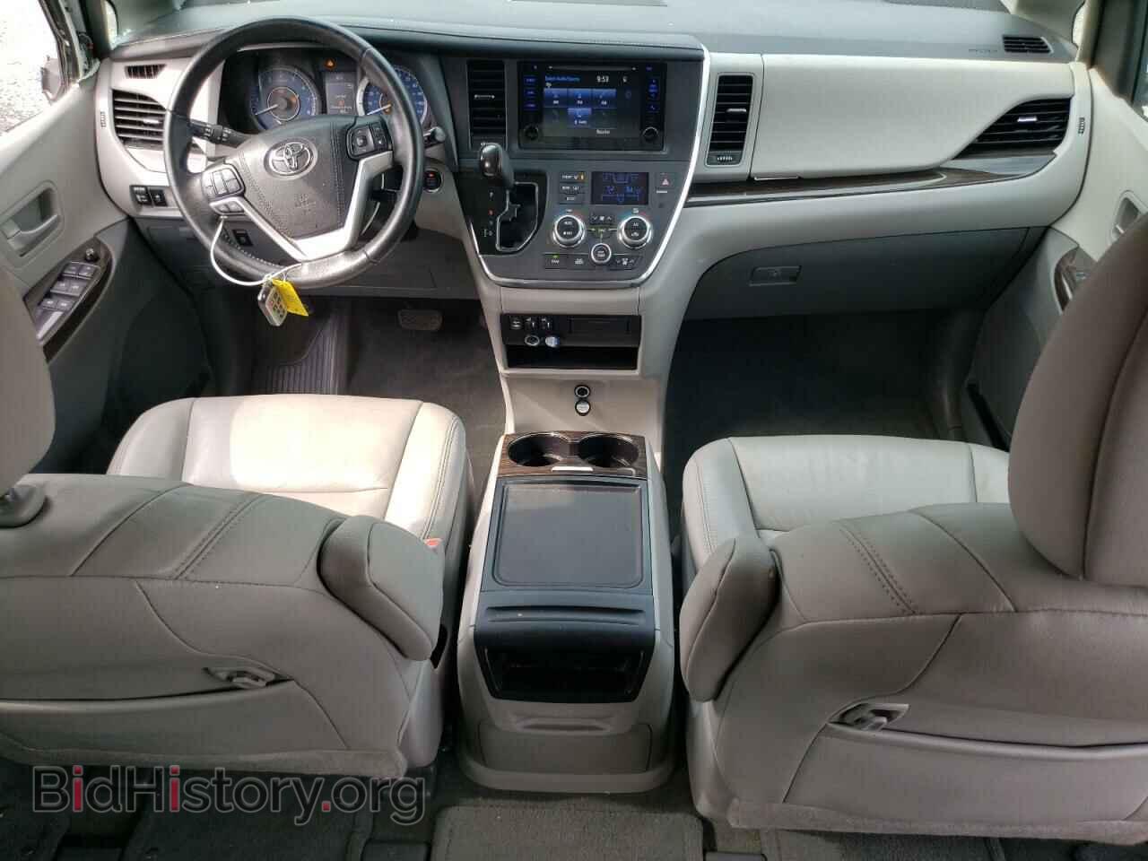 2017 TOYOTA All Models - VIN: 5TDDZ3DC0HS169103 - Фото 8