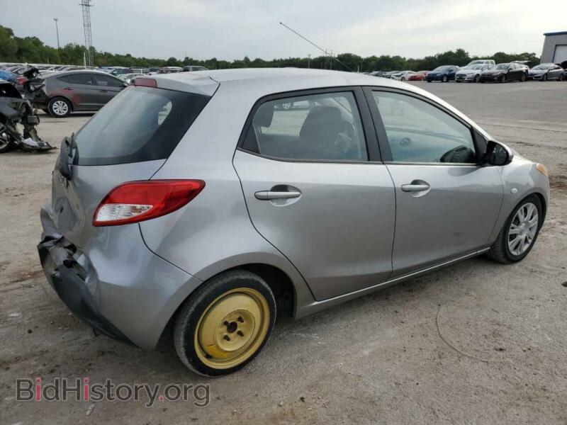 2011 Mazda 2 (VIN JM1DE1HY7B0125874) — фото 3 из 12