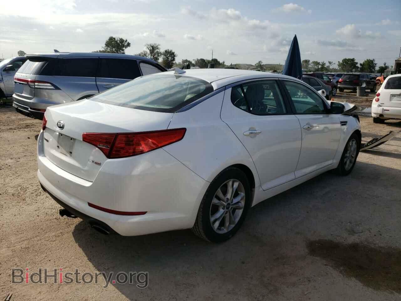 2011 KIA OPTIMA - VIN: KNAGN4A77B5125048 - Photo 3