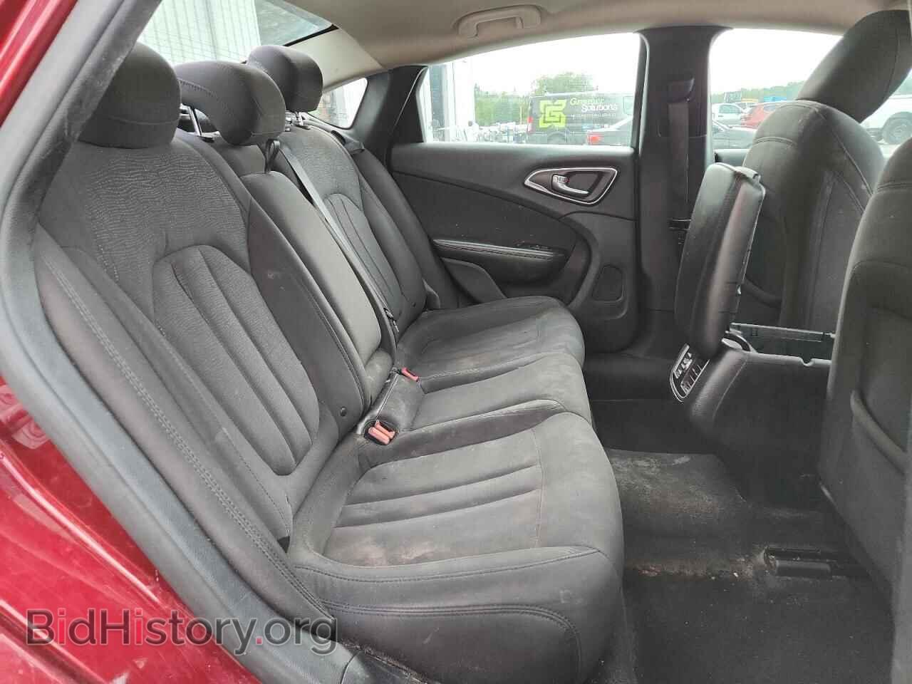 2015 CHRYSLER 200 - VIN: 1C3CCCAB3FN564165 - Фото 10