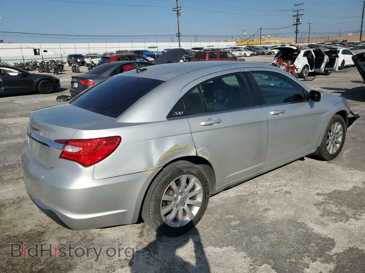 2011 CHRYSLER 200 - VIN: 1C3BC1FBXBN570015 - Фото 3