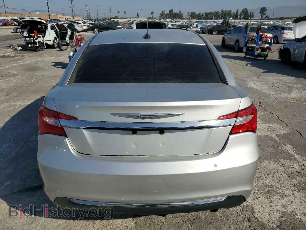 2011 CHRYSLER 200 - VIN: 1C3BC1FBXBN570015 - Фото 6