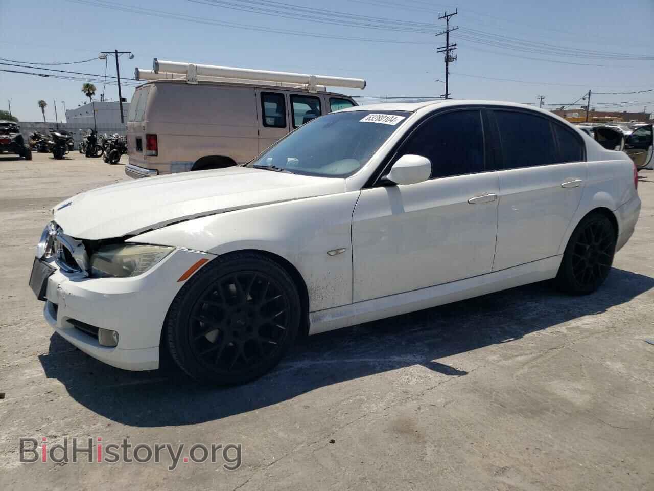 Photo WBAPH57539NL80129 - BMW 3 SERIES 2009