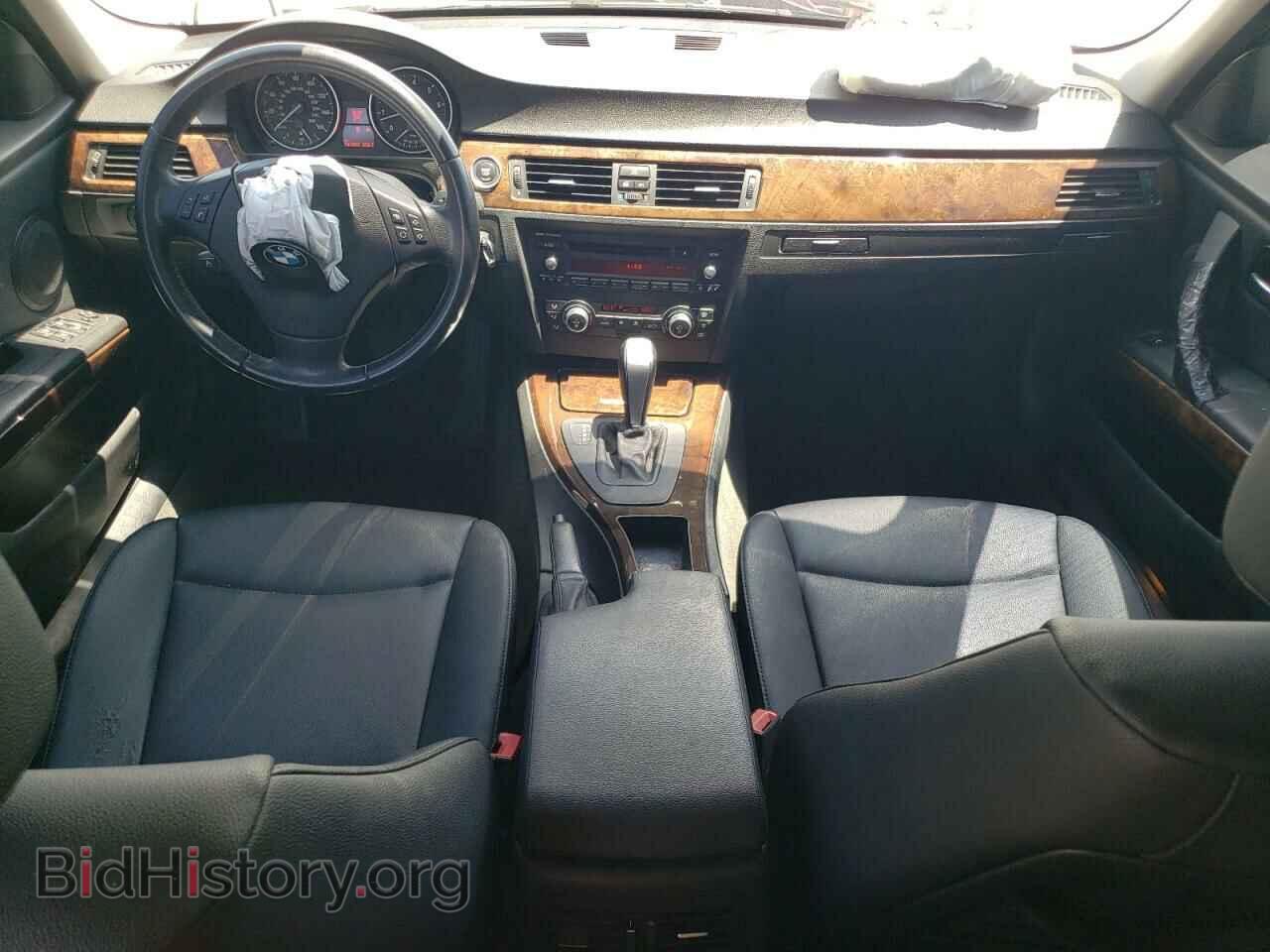 2009 BMW 3 SERIES - VIN: WBAPH57539NL80129 - Фото 8