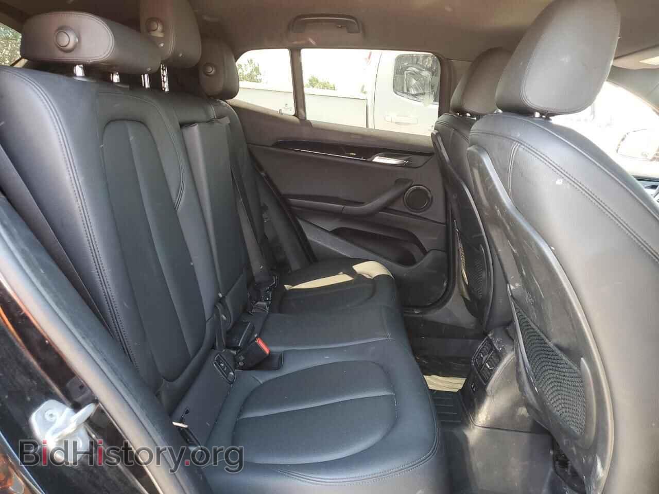 2018 BMW X2 - VIN: WBXYJ5C37JEF82076 - Фото 10