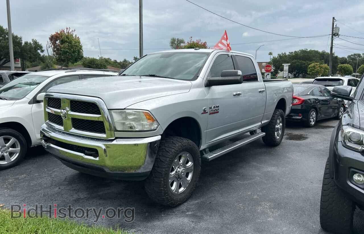 2018 RAM All Models - VIN: 3C6UR5DL7JG215873 - Фото 2