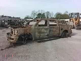 2022 RAM 1500 - VIN: 1C6SRFFT3NN381296 - Photo 10