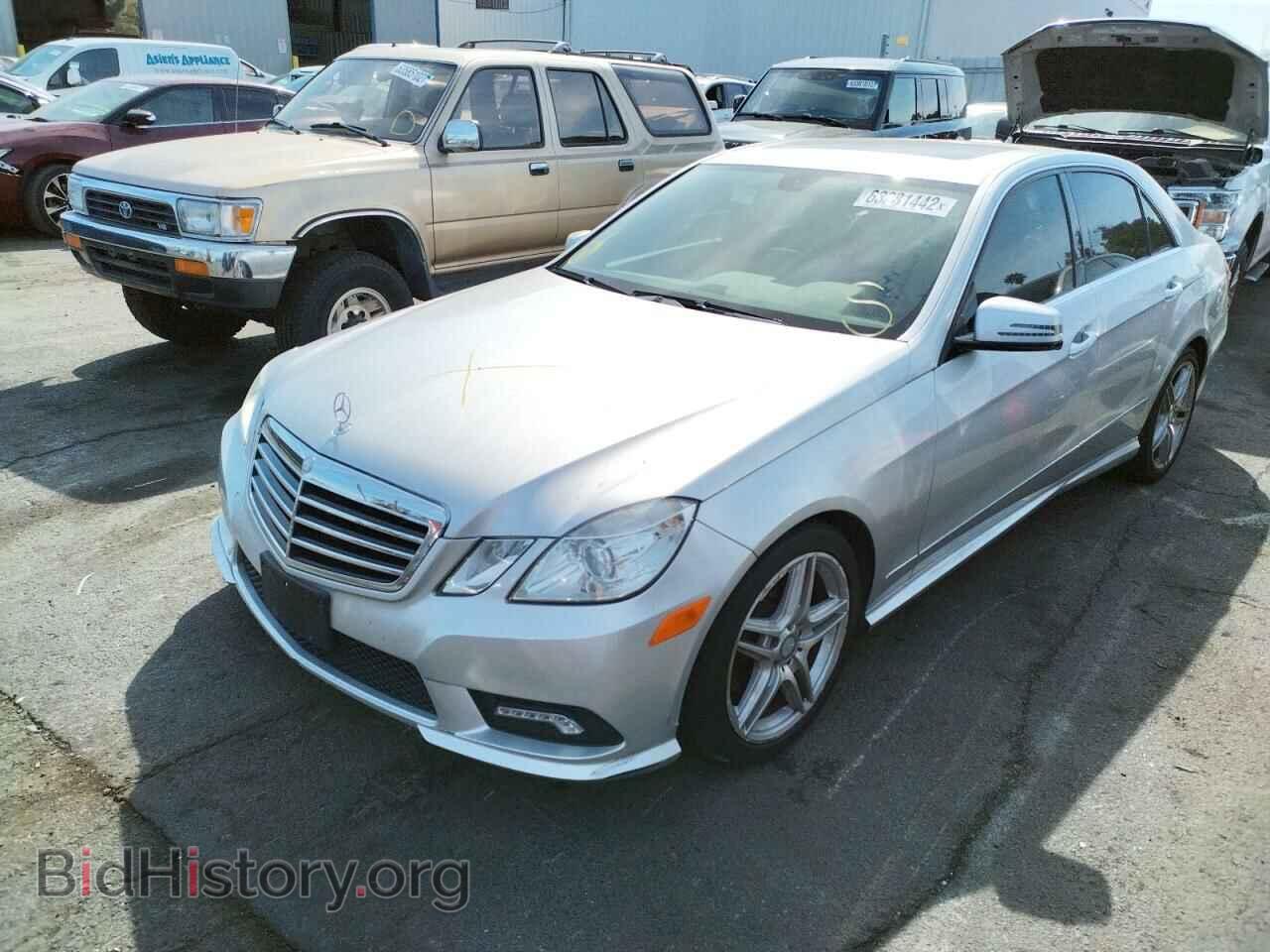 2011 MERCEDES-BENZ E-CLASS - VIN: WDDHF5GB1BA414090 - Фото 2