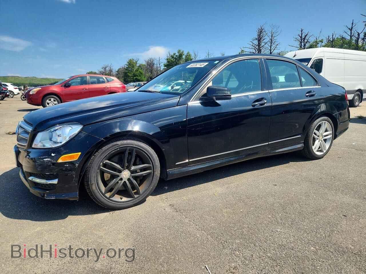 Фотография WDDGF8AB2DA837589 - MERCEDES-BENZ C-CLASS 2013