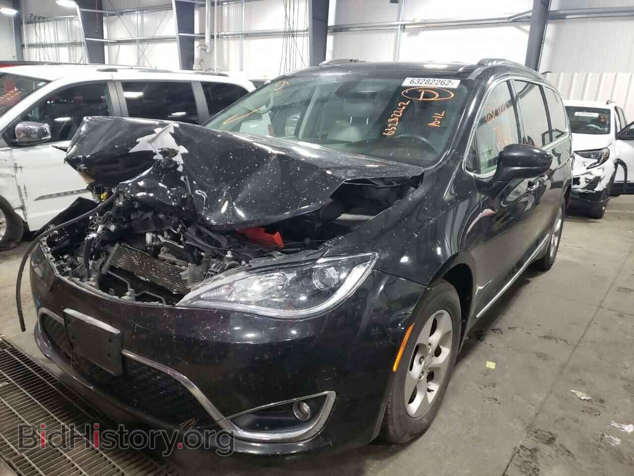 2017 CHRYSLER PACIFICA - VIN: 2C4RC1EG5HR570541 - Фото 2