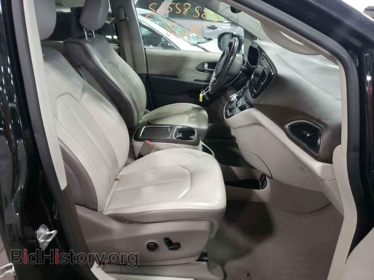 2017 CHRYSLER PACIFICA - VIN: 2C4RC1EG5HR570541 - Фото 5