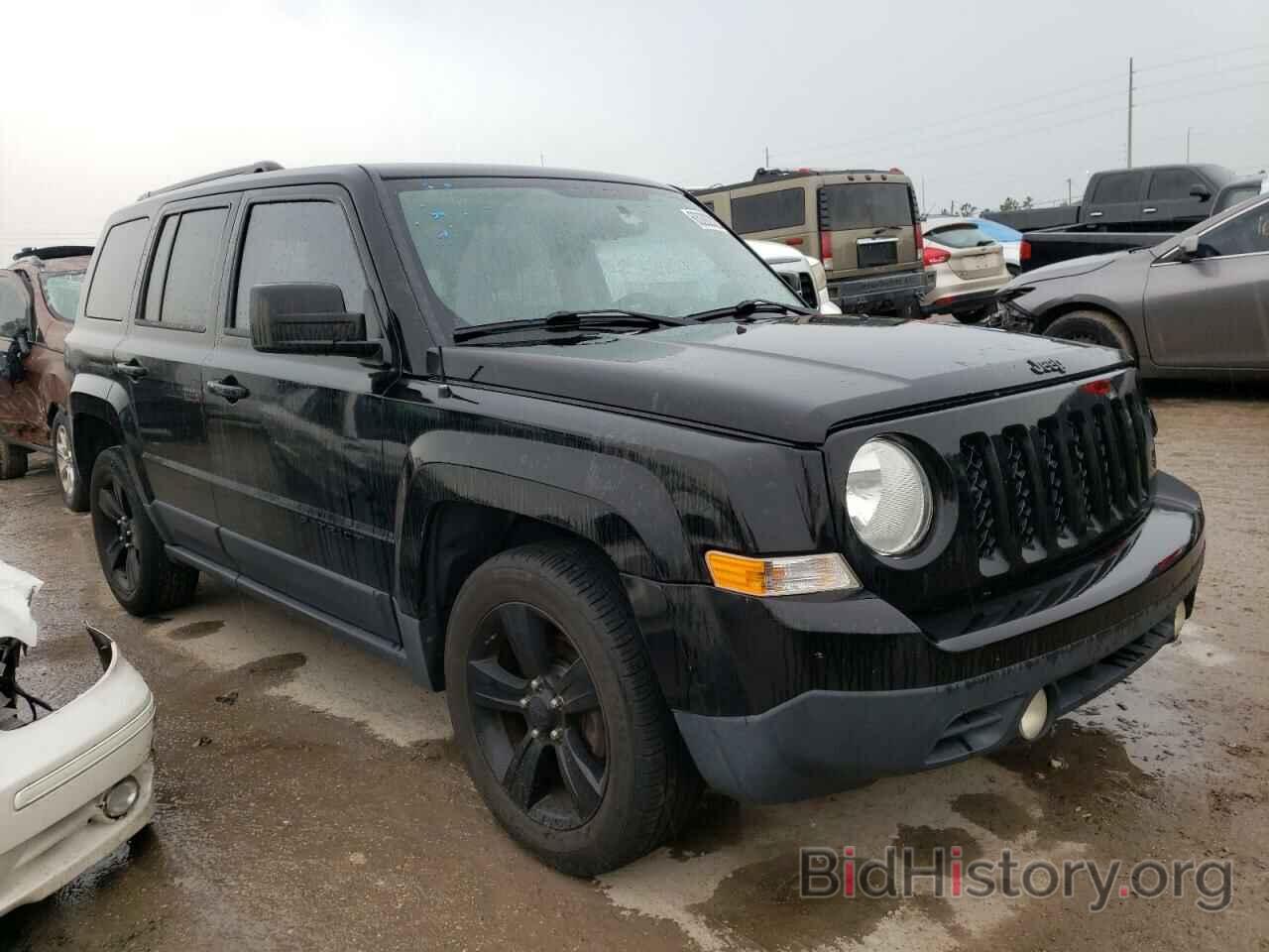 Photo 1C4NJPBA3FD236287 - JEEP PATRIOT 2015