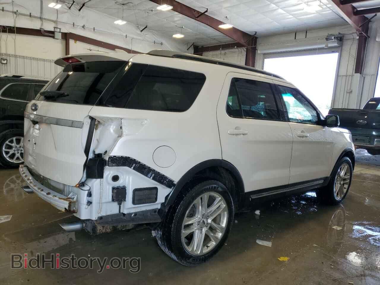 2017 FORD EXPLORER - VIN: 1FM5K8D81HGB28745 - Фото 3