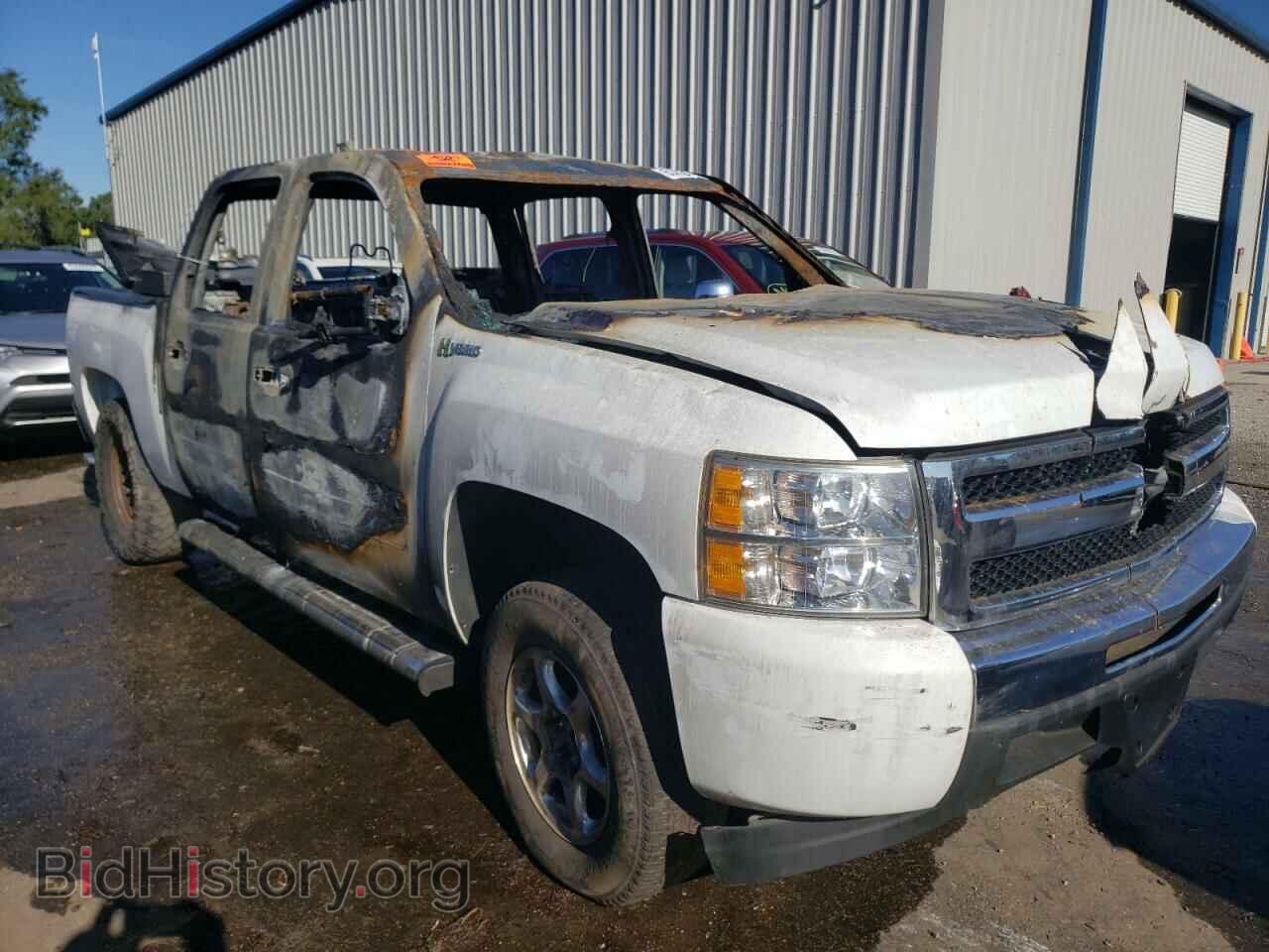 Фотография 3GCUCUEJ2BG123041 - CHEVROLET SILVERADO 2011