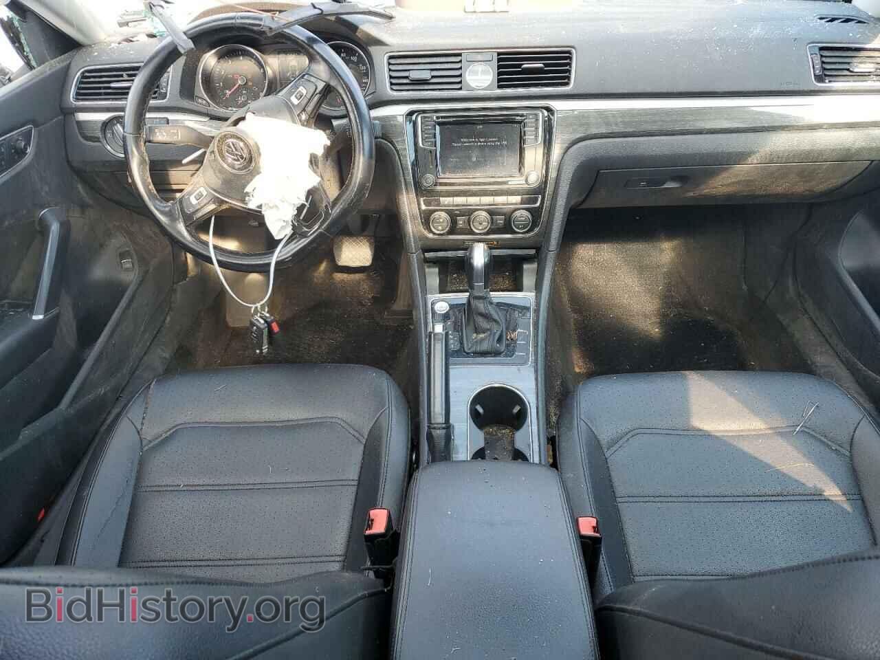 2017 VOLKSWAGEN PASSAT - VIN: 1VWBT7A37HC028774 - Фото 8