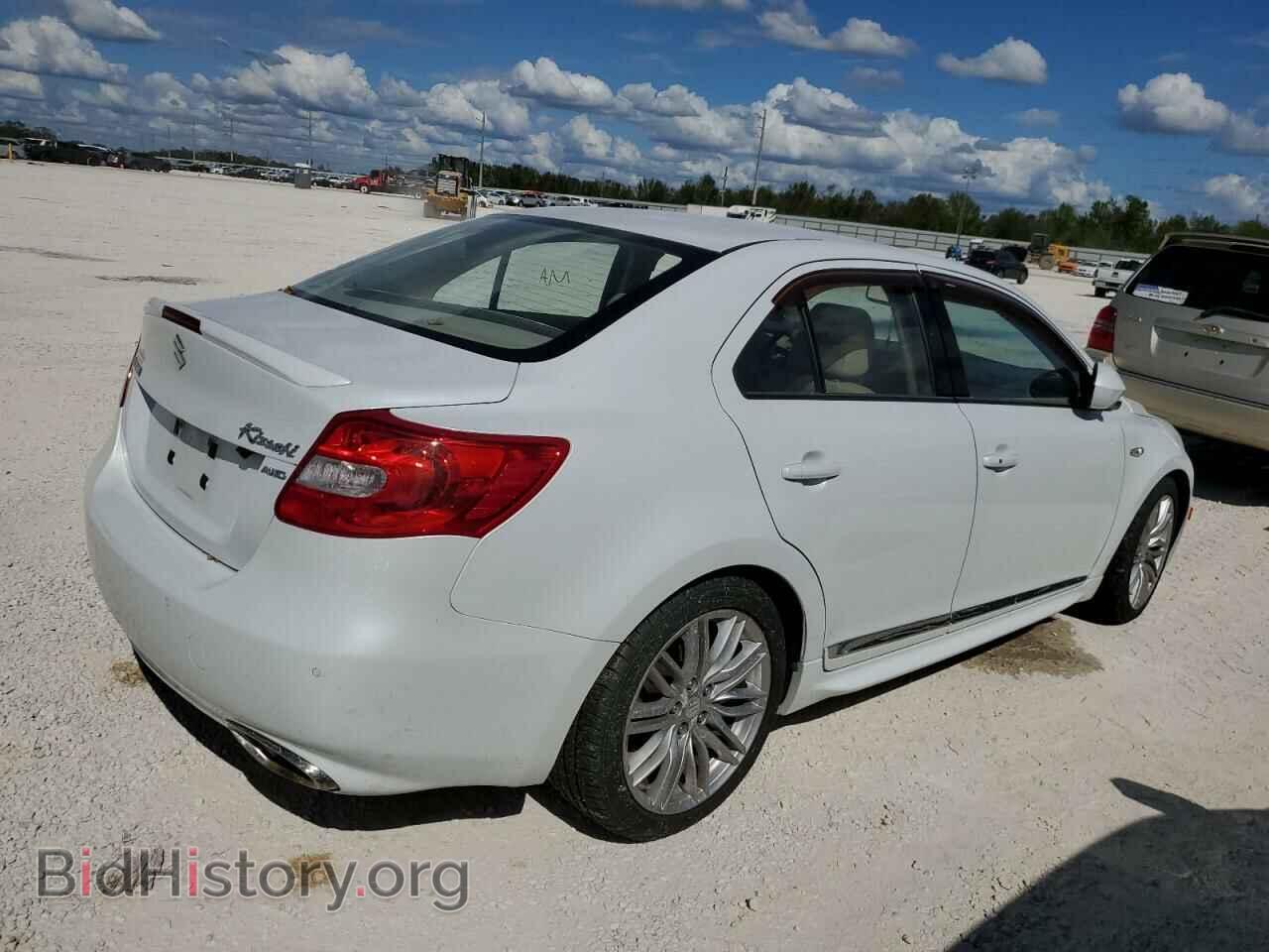 2013 SUZUKI KIZASHI - VIN: JS2RF9A83D6100228 - Photo 4