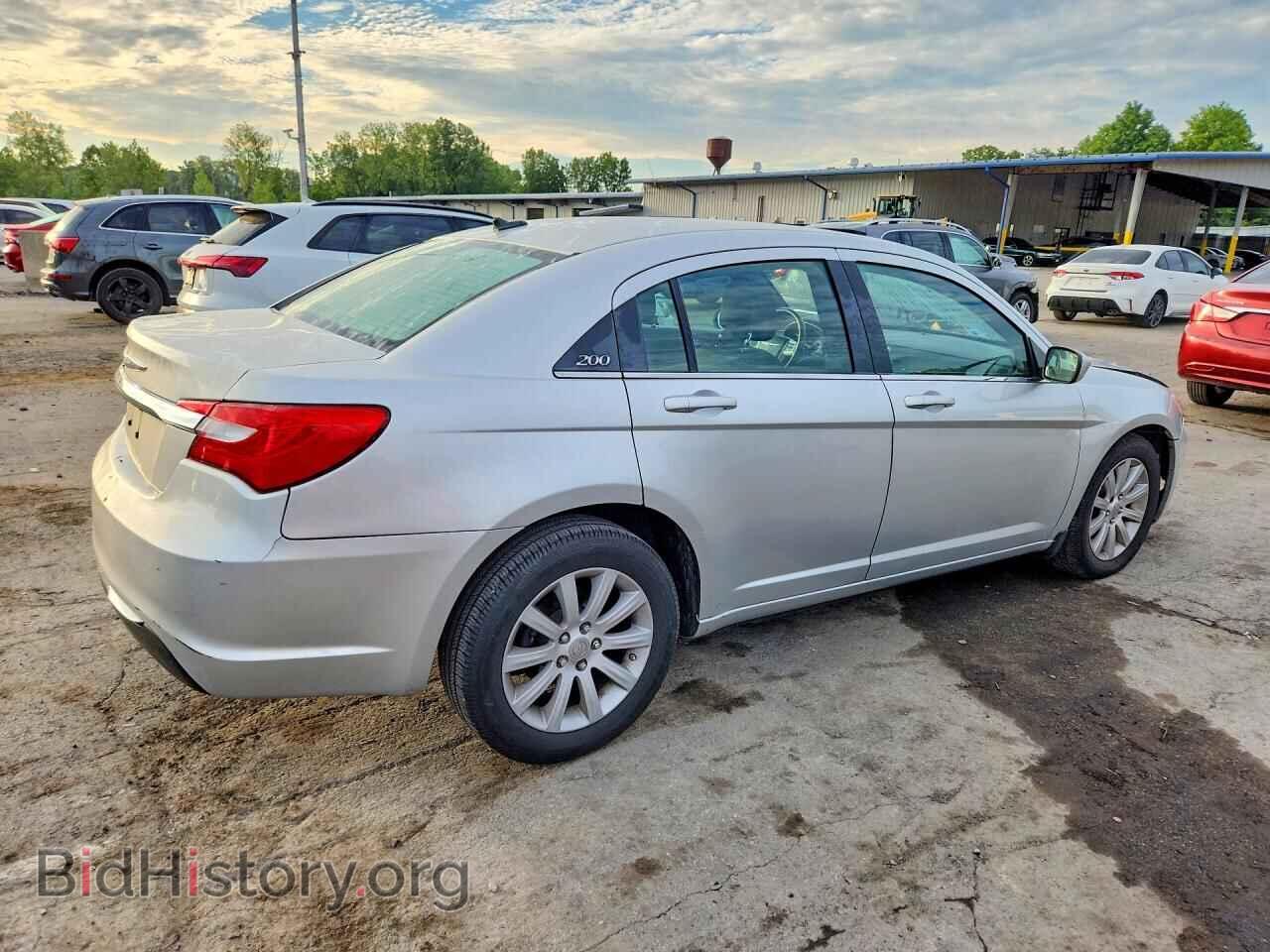 2011 CHRYSLER 200 - VIN: 1C3BC1FG5BN503706 - Photo 3