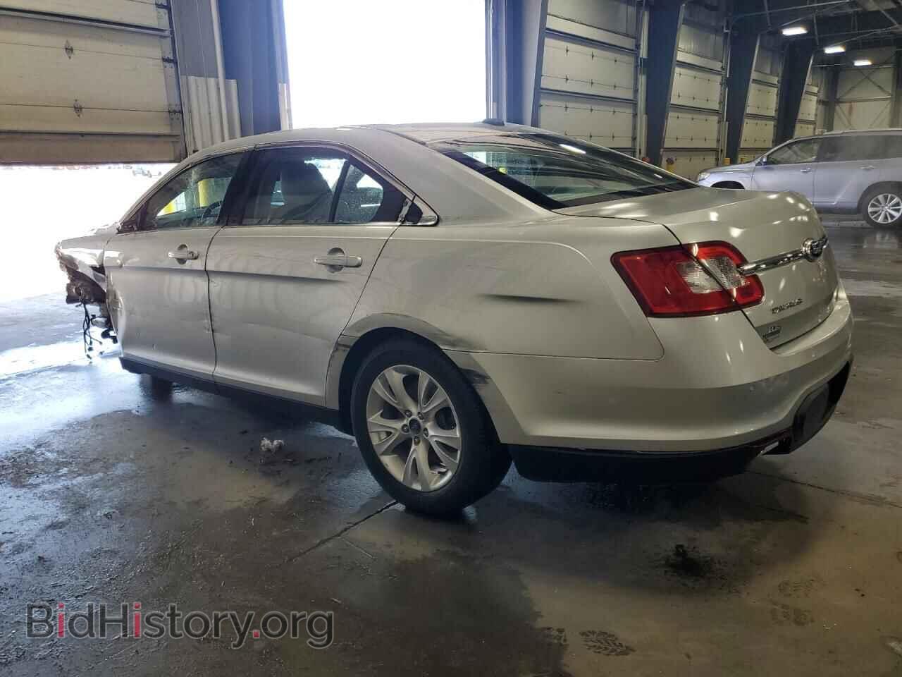 2011 FORD TAURUS - VIN: 1FAHP2EW9BG152916 - Фото 2