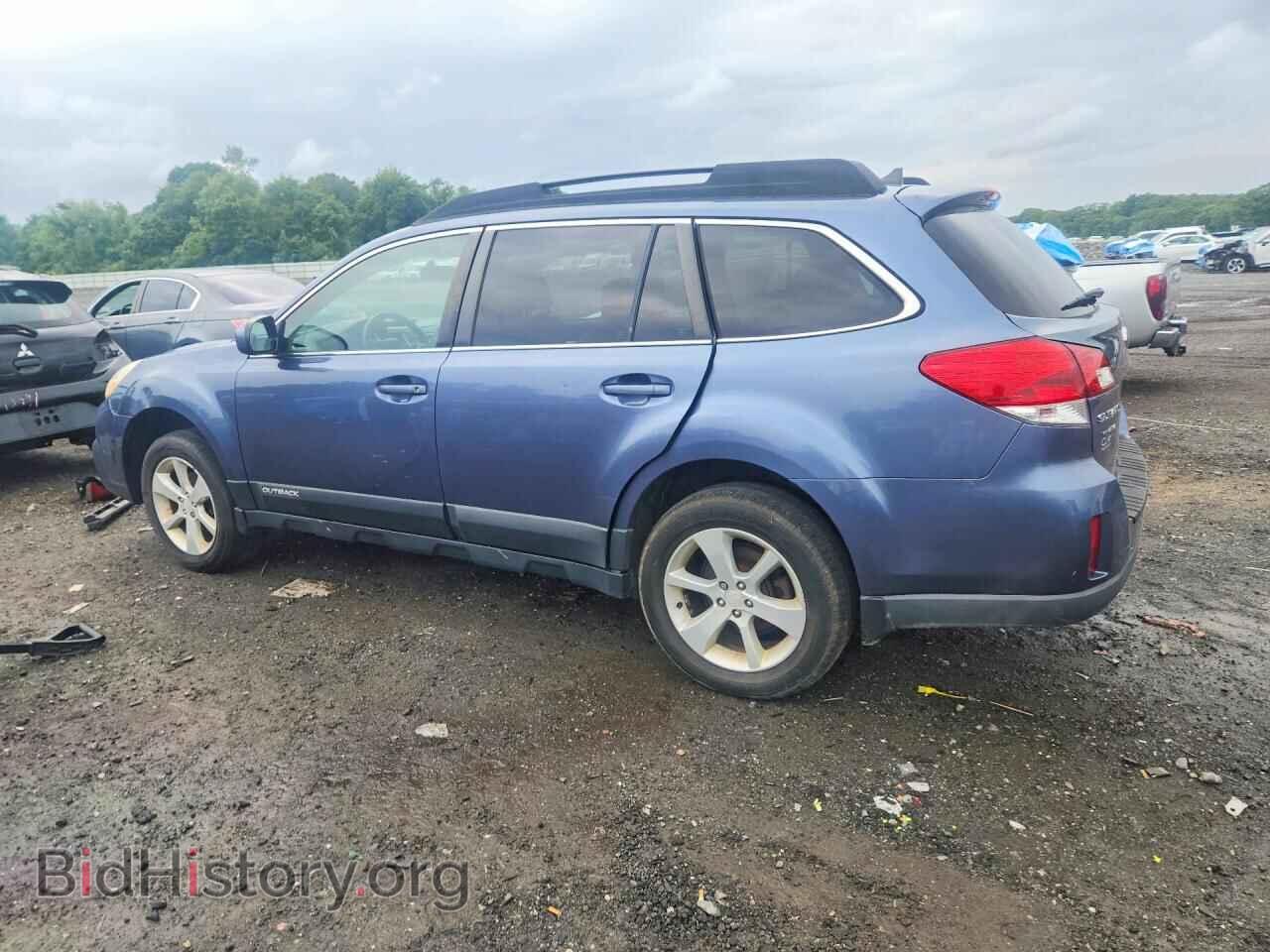 2014 SUBARU OUTBACK - VIN: 4S4BRBCC4E3273900 - Photo 2