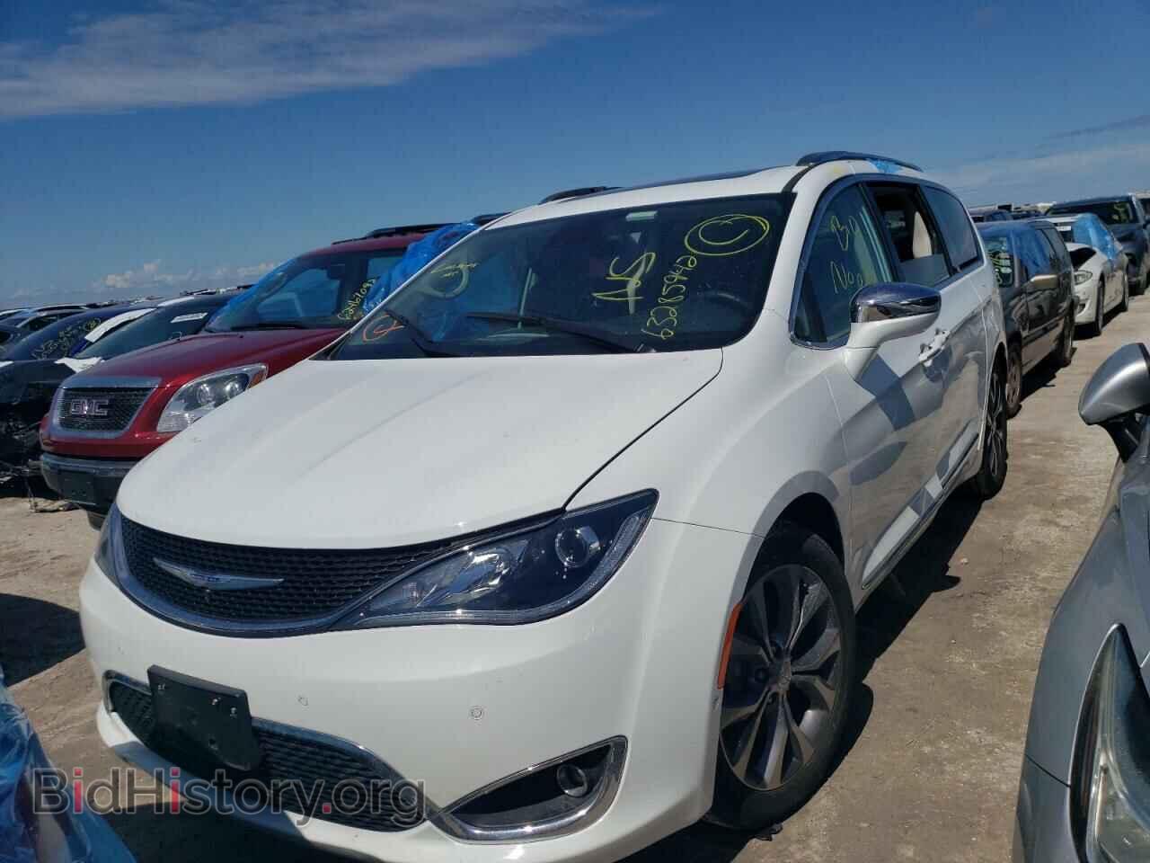 2018 CHRYSLER PACIFICA - VIN: 2C4RC1GG5JR159126 - Photo 2