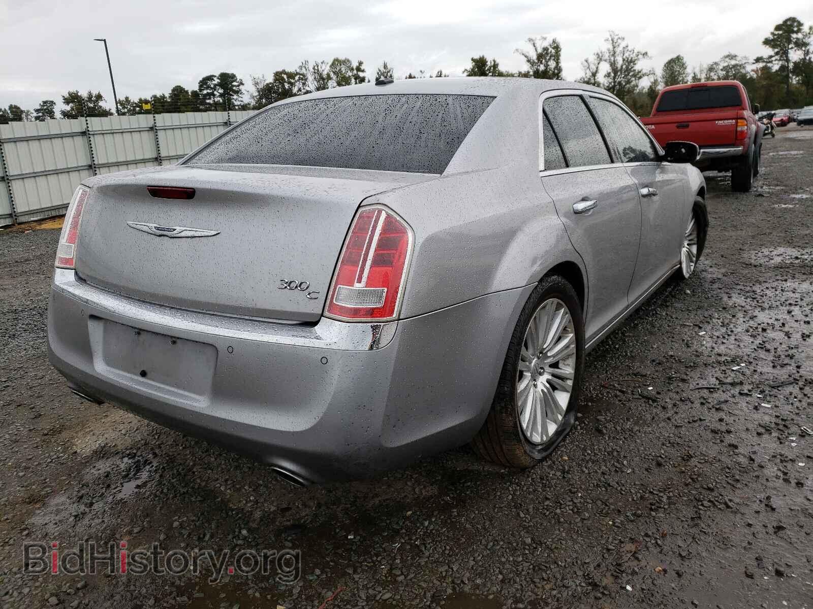 2011 CHRYSLER 300 - VIN: 2C3CA6CT0BH522178 - Фото 4