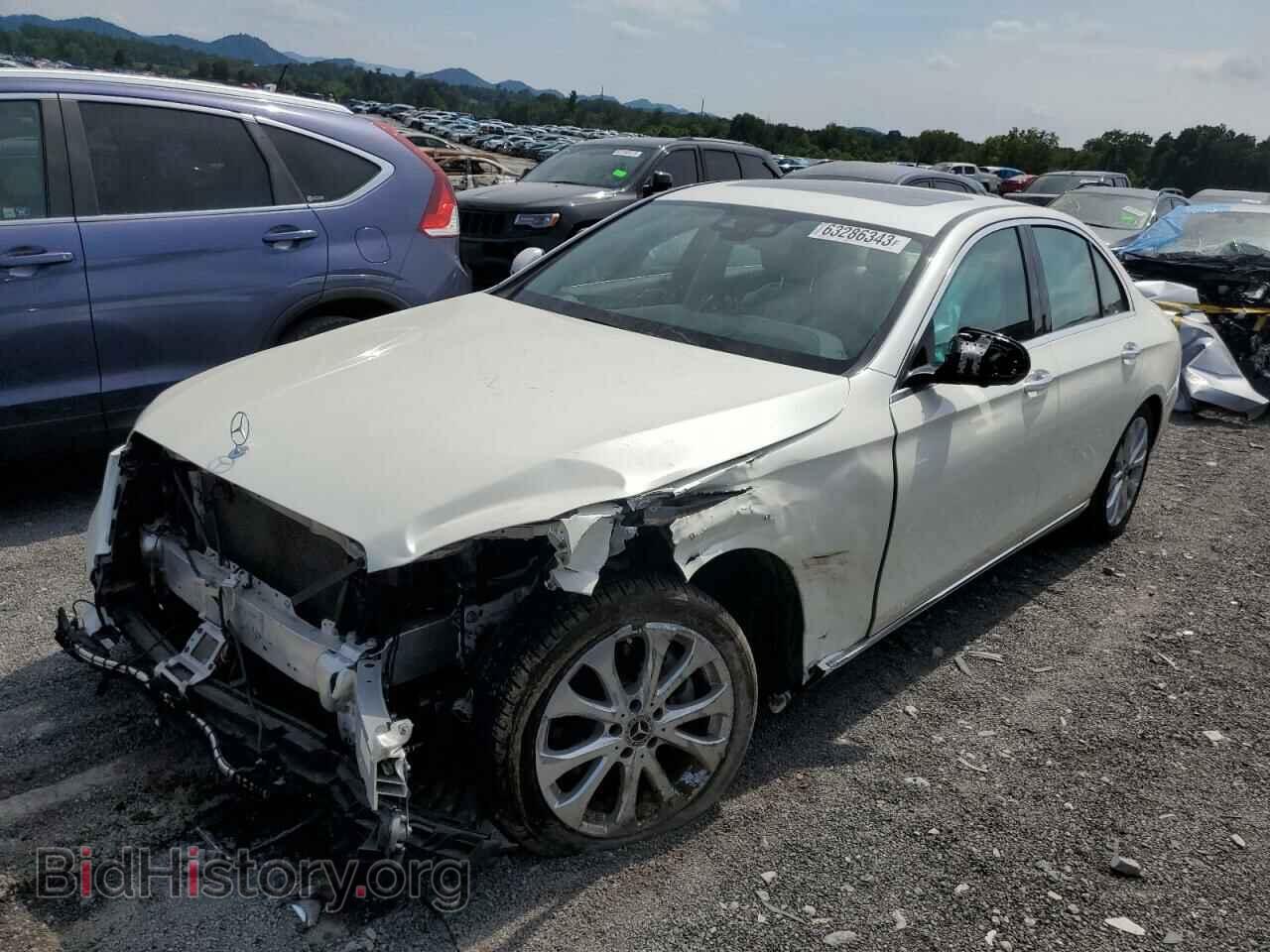 Photo WDDZF4JB5JA384792 - MERCEDES-BENZ E-CLASS 2018