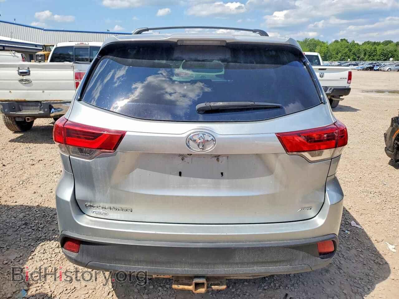2017 TOYOTA HIGHLANDER - VIN: 5TDBZRFH7HS442802 - Фото 6