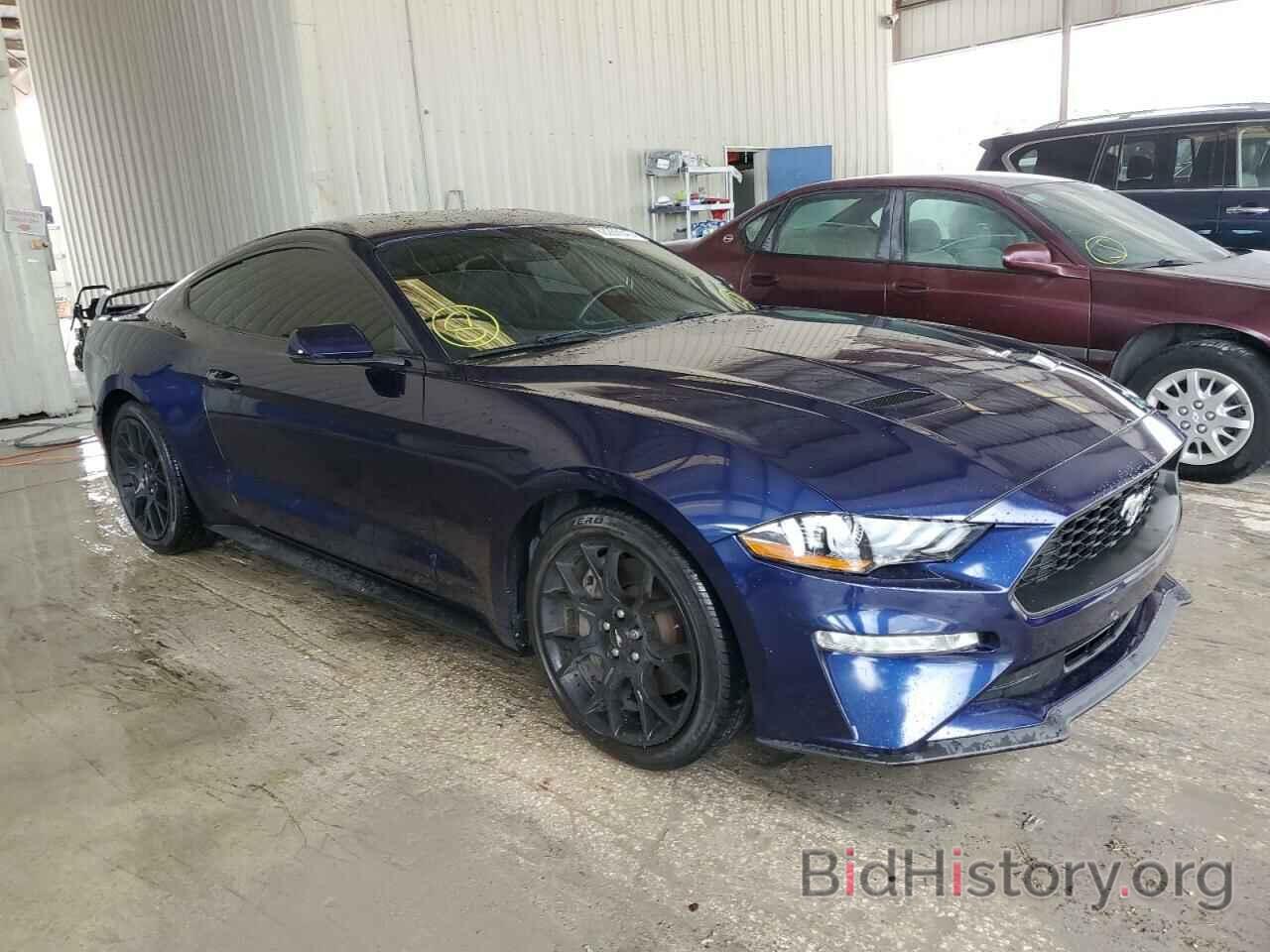 Photo 1FA6P8TH8J5137462 - FORD MUSTANG 2018