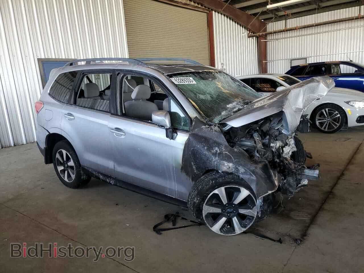 2017 SUBARU FORESTER - VIN: JF2SJAEC1HH457848 - Фото 4