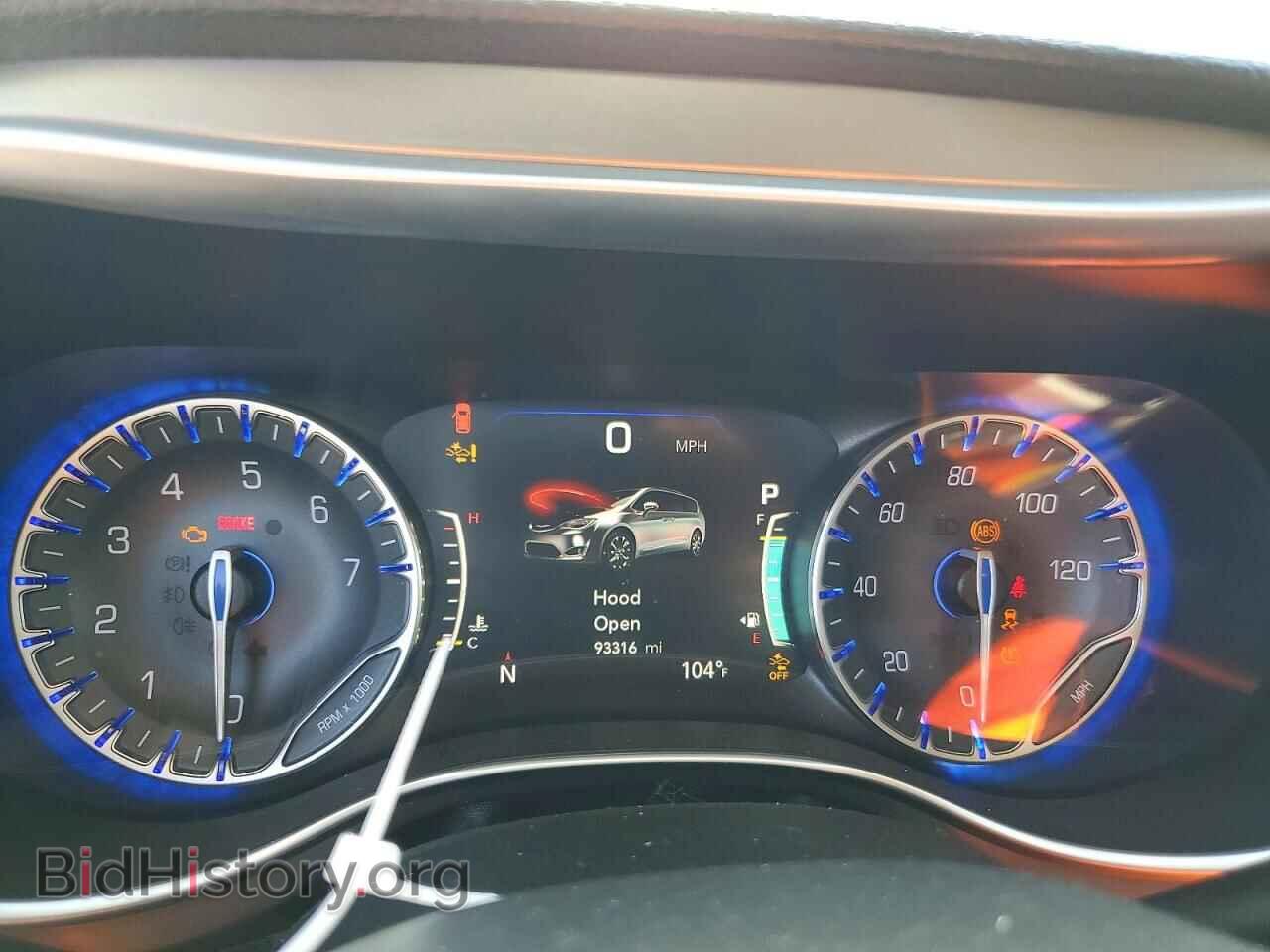 2018 CHRYSLER PACIFICA - VIN: 2C4RC1GG6JR247635 - Photo 9