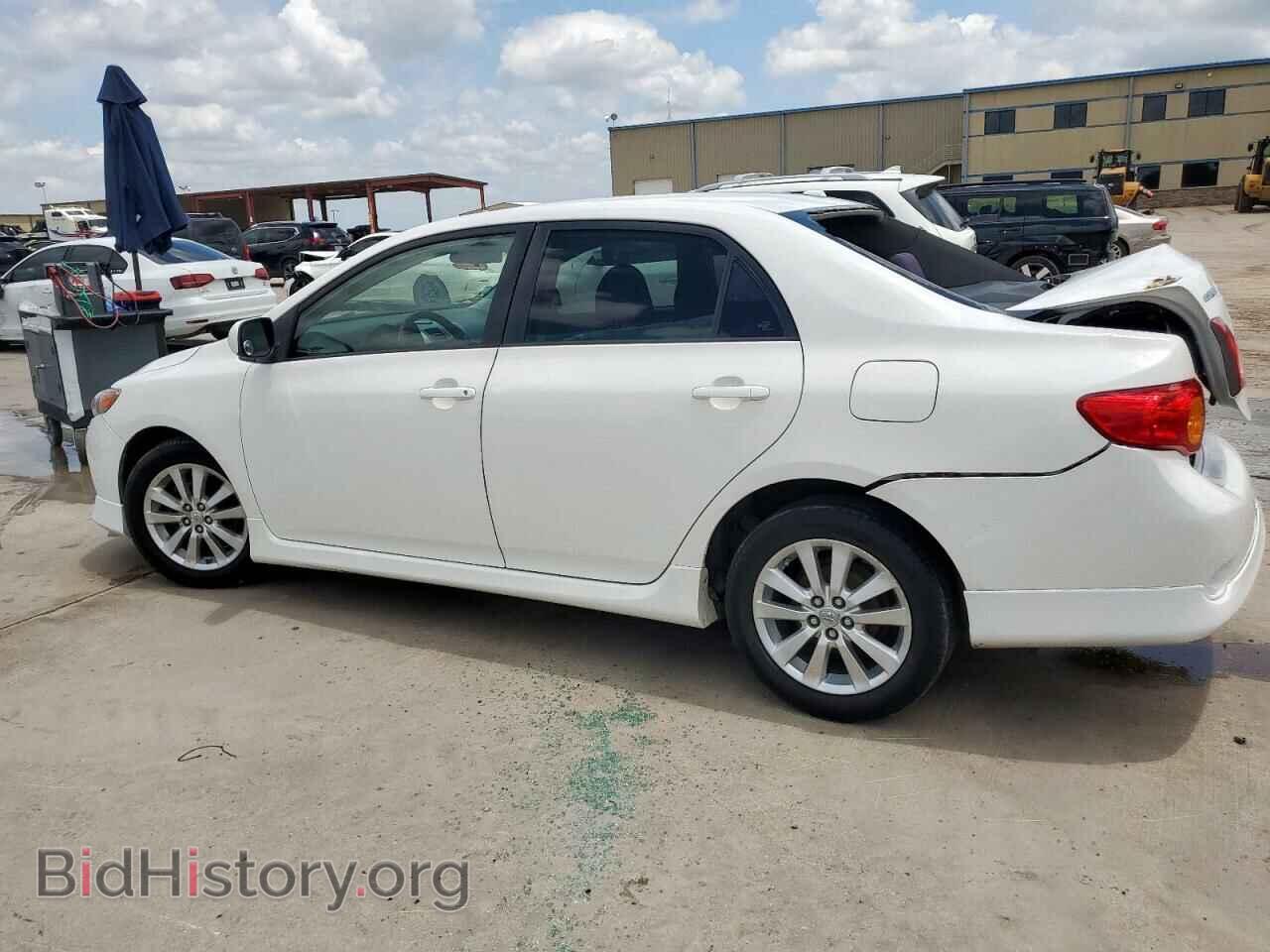 2010 TOYOTA COROLLA - VIN: 1NXBU4EEXAZ197841 - Фото 2