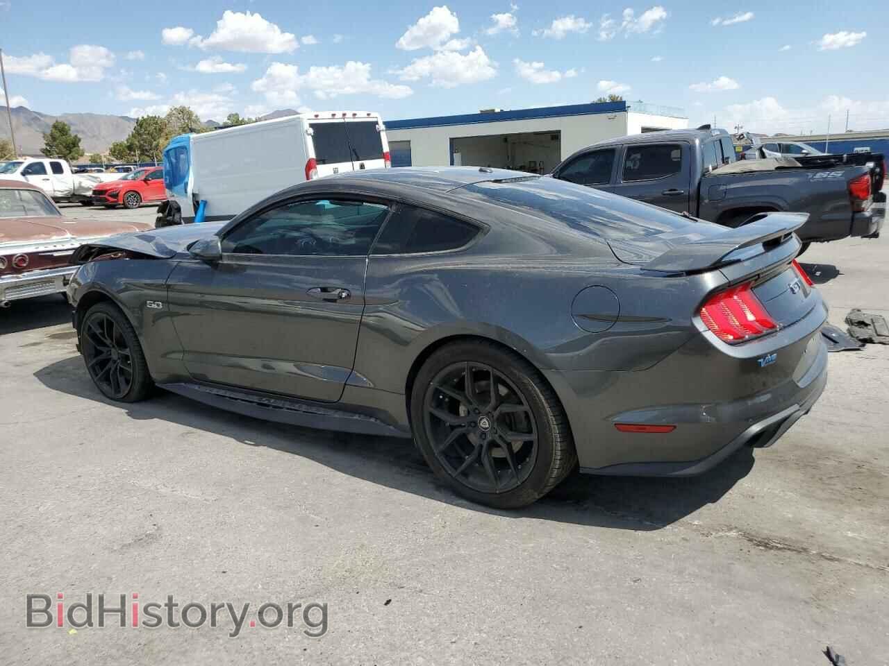 2019 FORD MUSTANG - VIN: 1FA6P8CF2K5175396 - Фото 2
