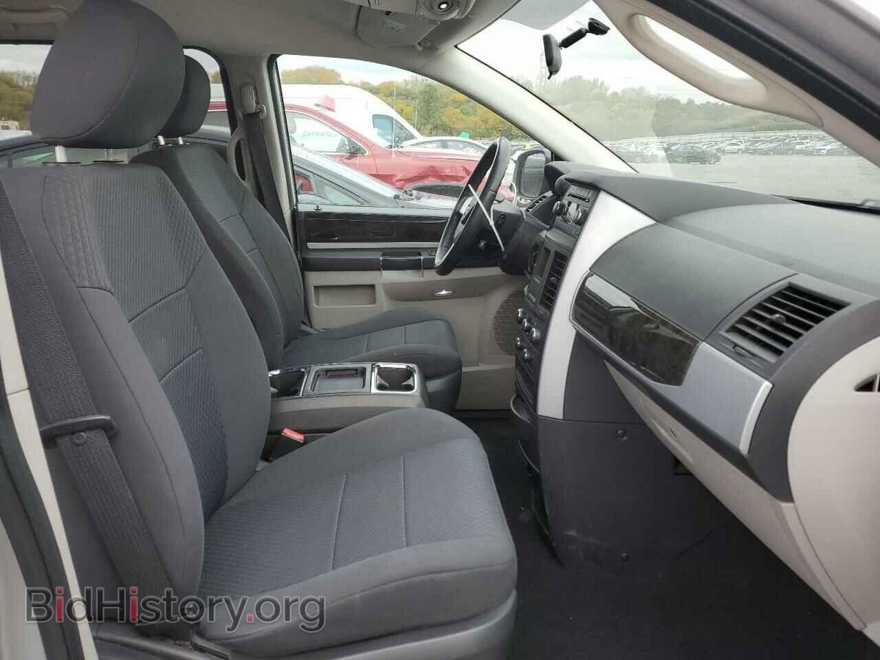 2010 DODGE CARAVAN - VIN: 2D4RN5DX9AR124663 - Фото 5