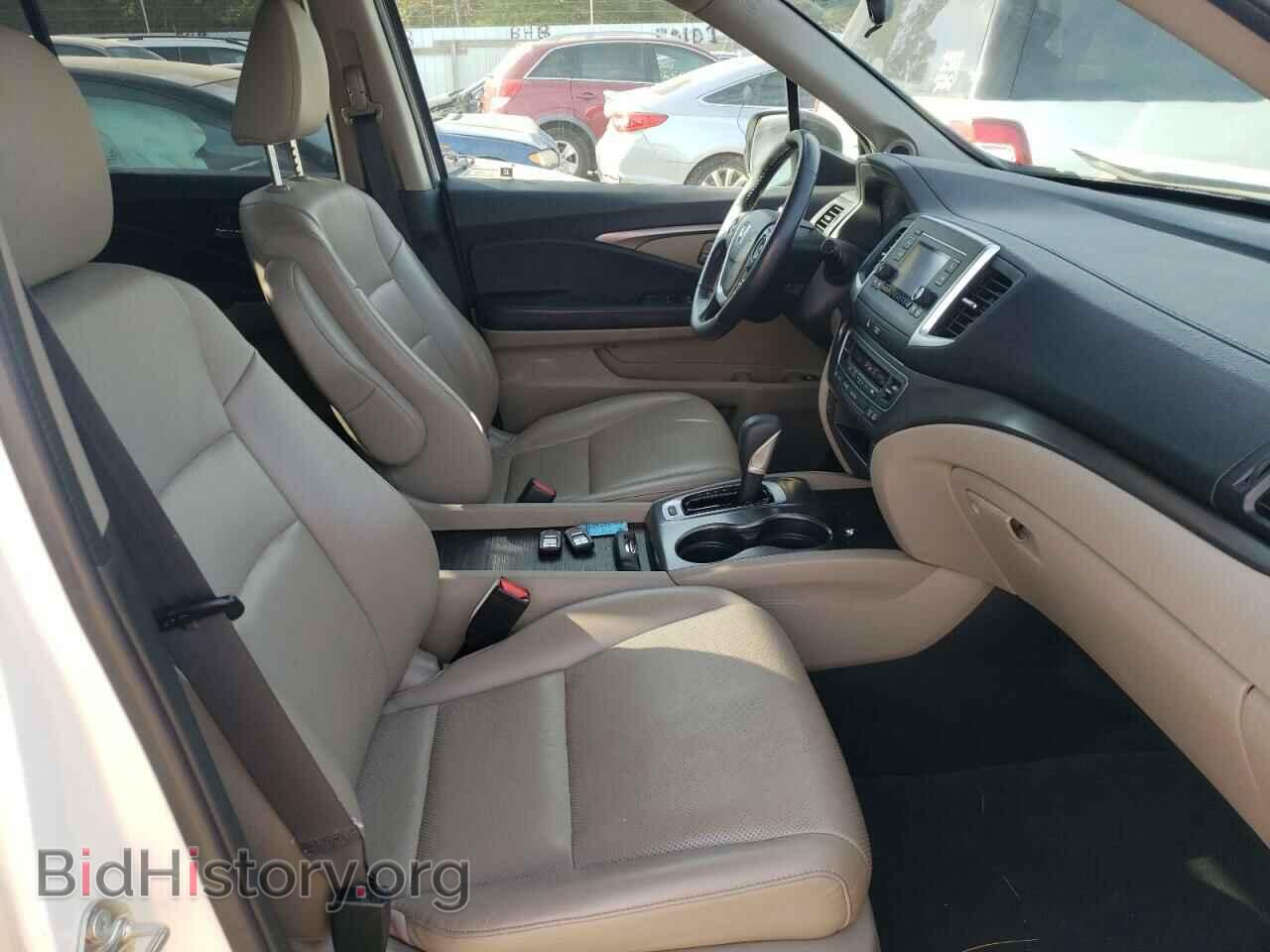 2017 HONDA RIDGELINE - VIN: 5FPYK3F54HB021973 - Фото 5