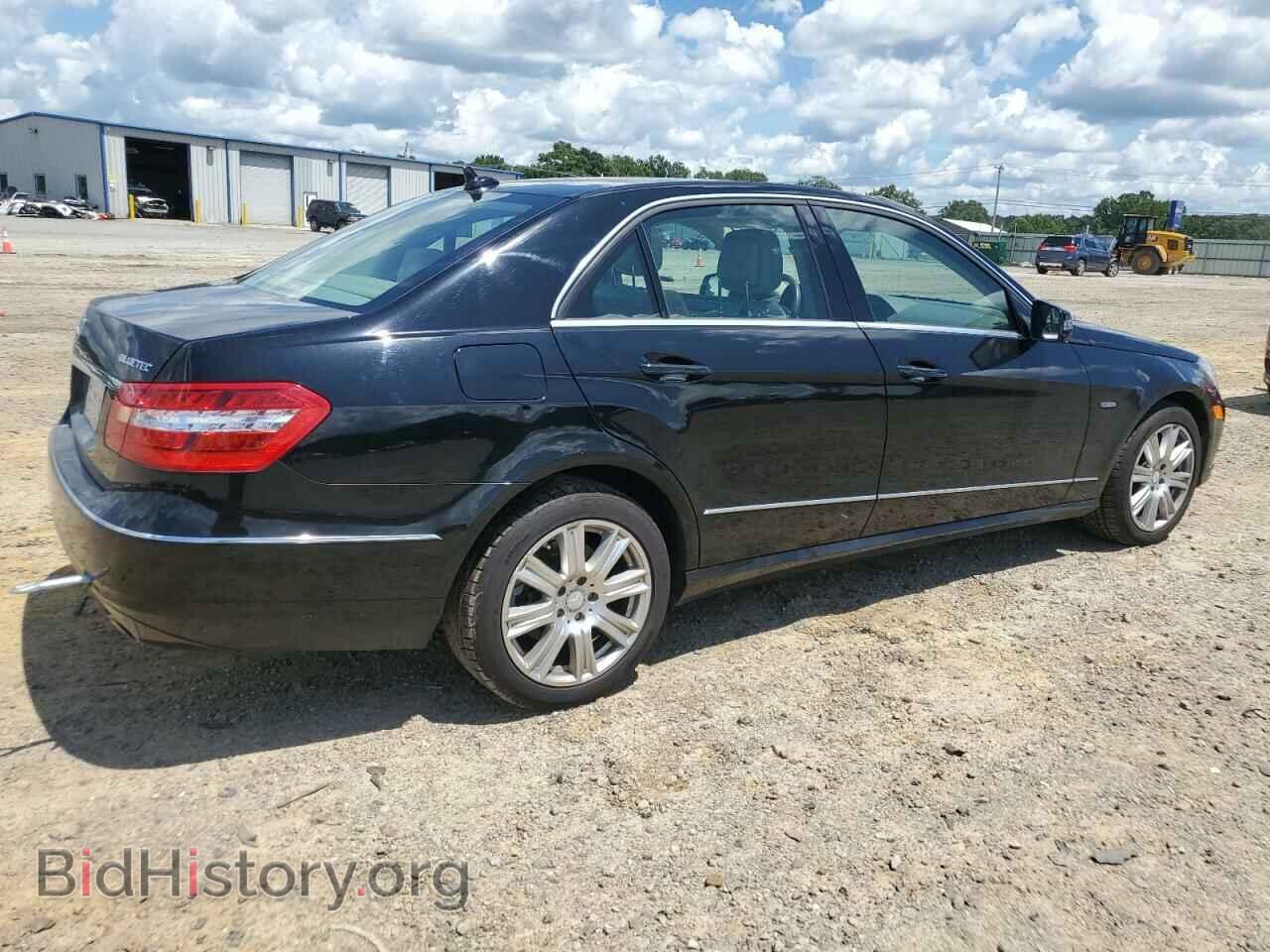 2012 MERCEDES-BENZ E-CLASS - VIN: WDDHF2EB8CA524427 - Фото 3