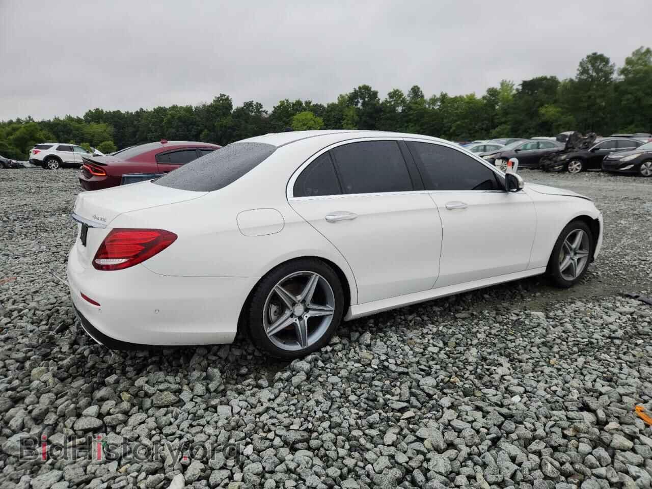 2017 MERCEDES-BENZ E-CLASS - VIN: WDDZF4KB1HA012827 - Фото 3