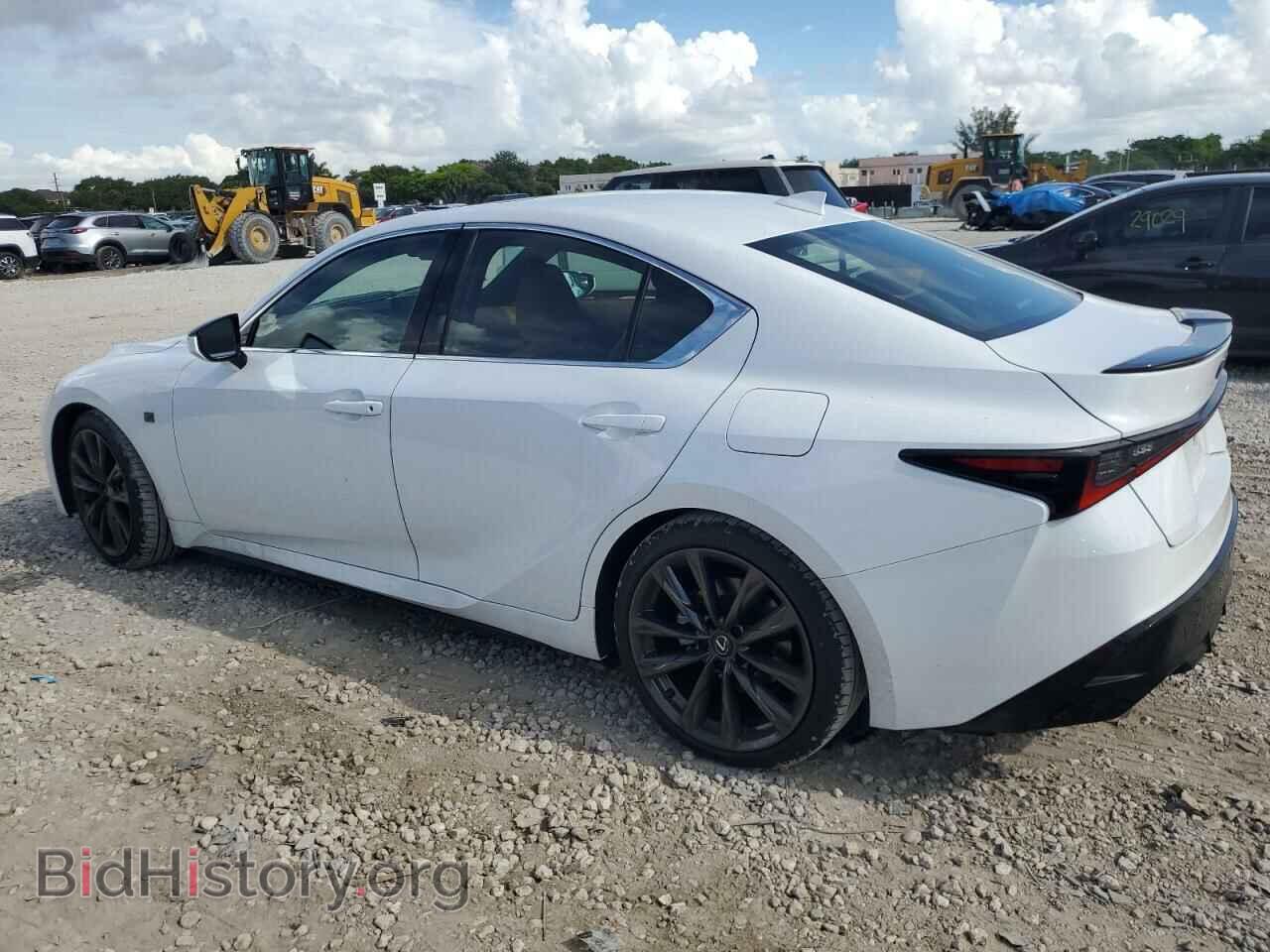 2024 LEXUS IS - VIN: JTHBA1D28R5130582 - Фото 2