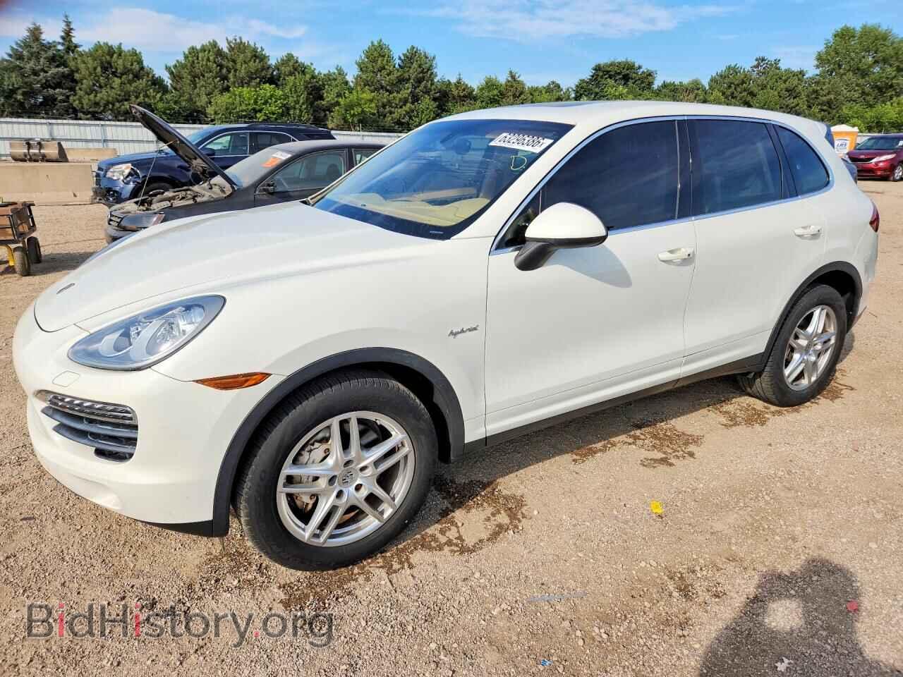 Photo WP1AE2A28CLA91344 - PORSCHE CAYENNE 2012