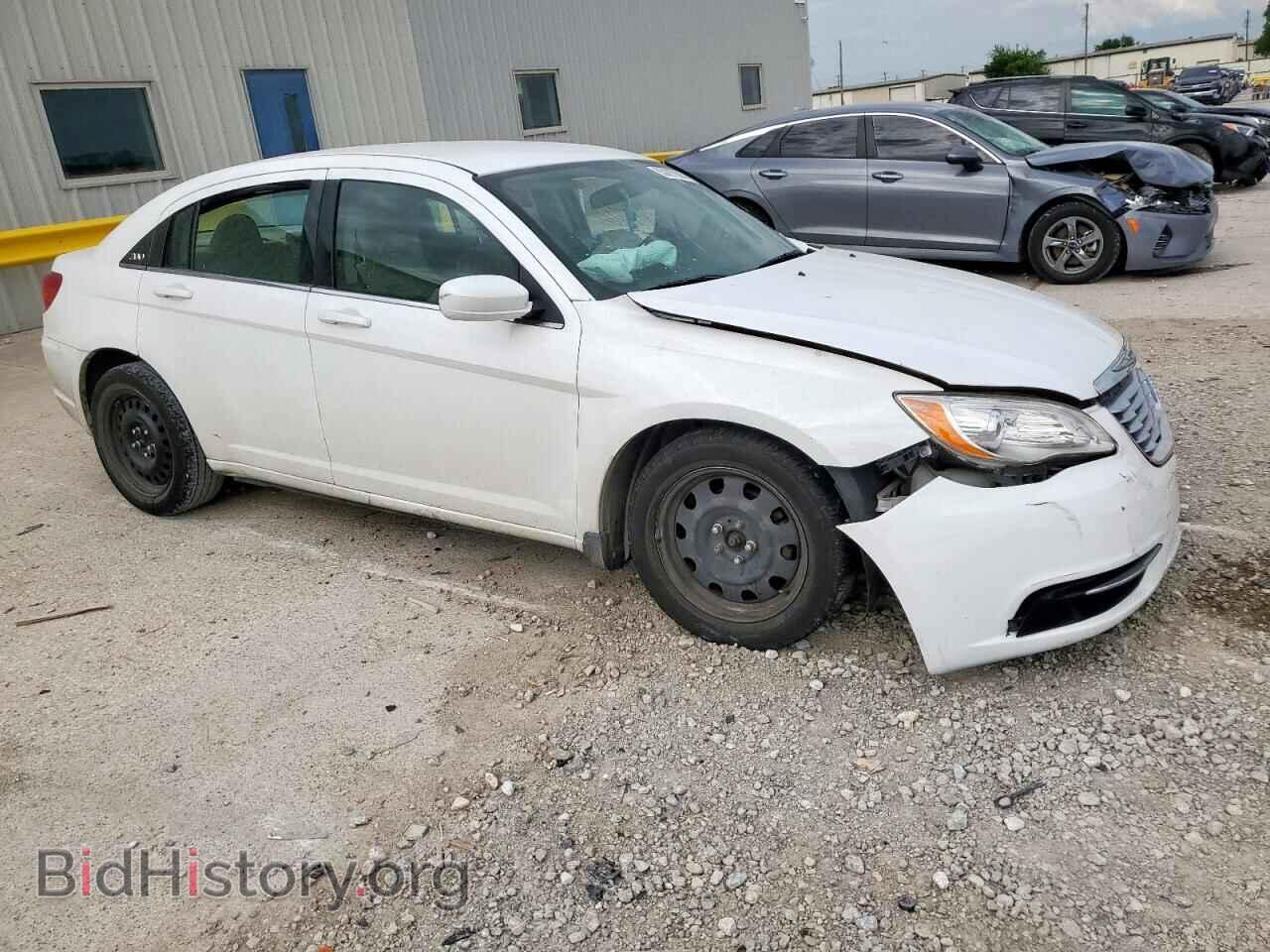 2013 CHRYSLER 200 - VIN: 1C3CCBAB6DN640503 - Фото 4