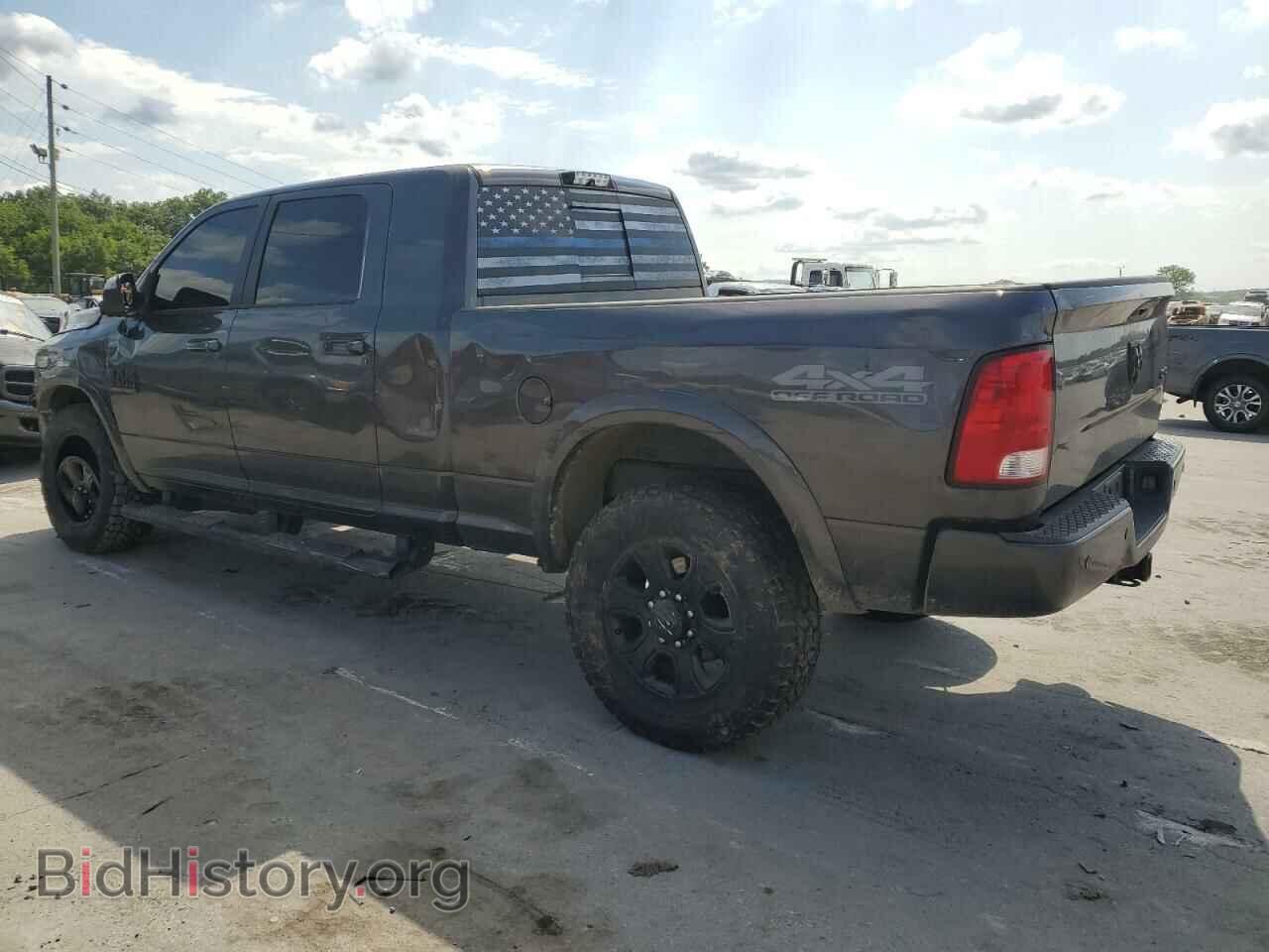2017 RAM All Models - VIN: 3C6UR5ML2HG606519 - Photo 2