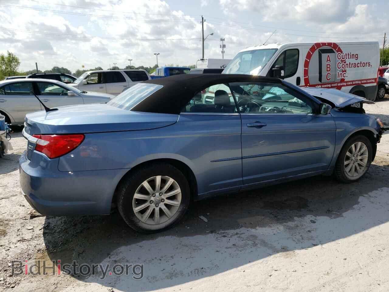 2011 CHRYSLER 200 - VIN: 1C3BC2EB1BN589351 - Фото 3