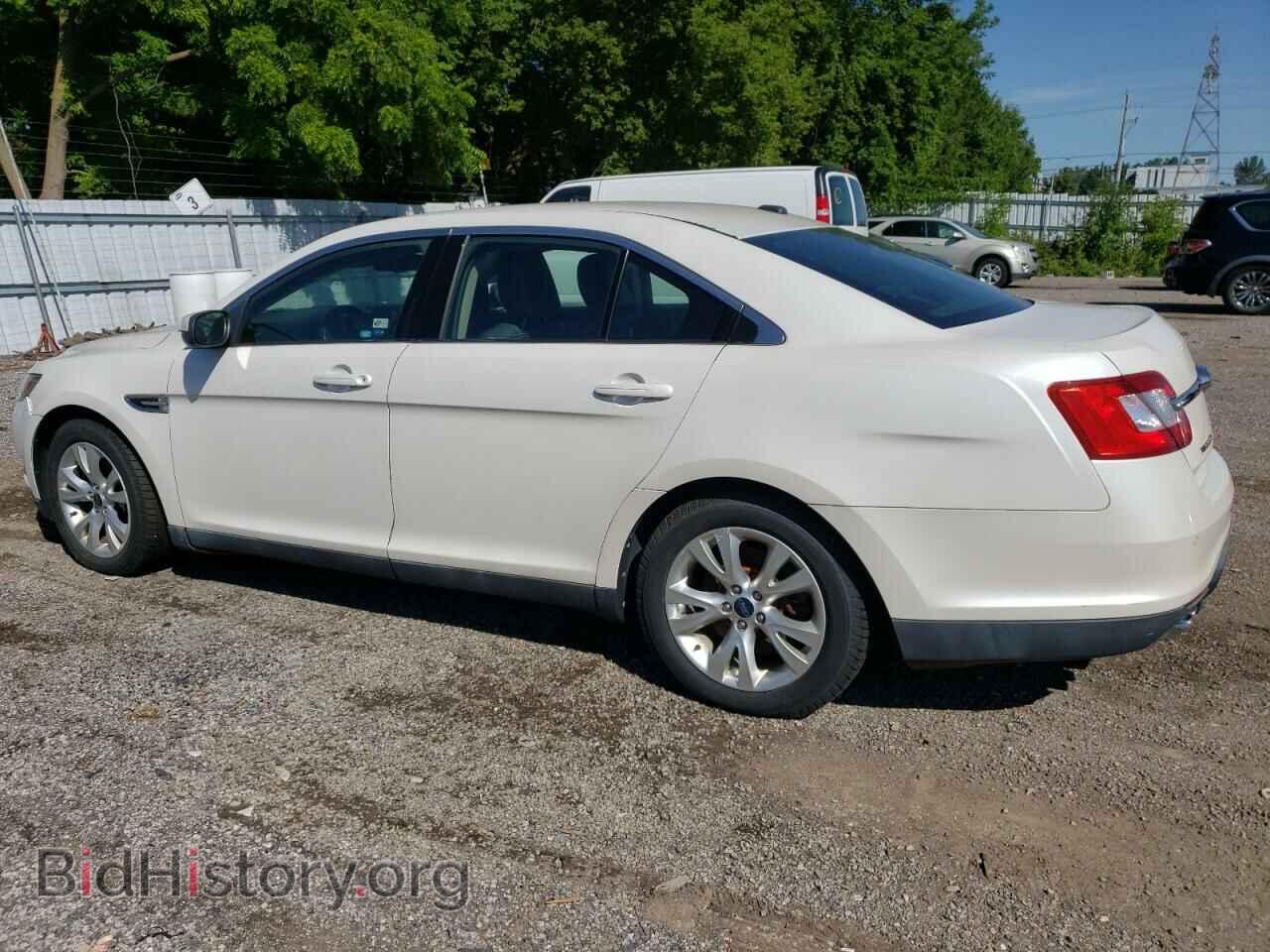2010 FORD TAURUS - VIN: 1FAHP2EW8AG164067 - Фото 2