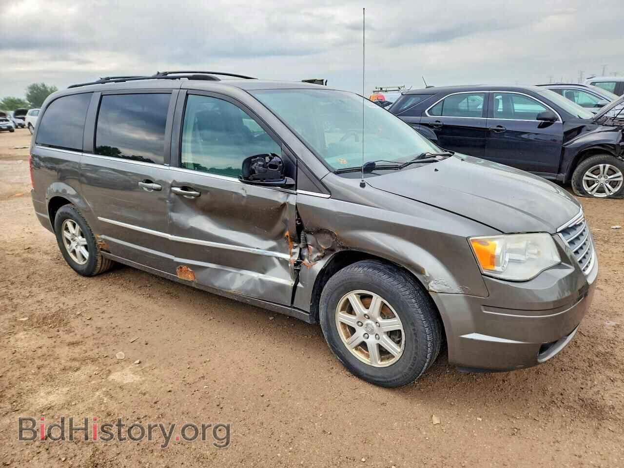 2010 CHRYSLER MINIVAN - VIN: 2A4RR5D13AR300355 - Фото 4