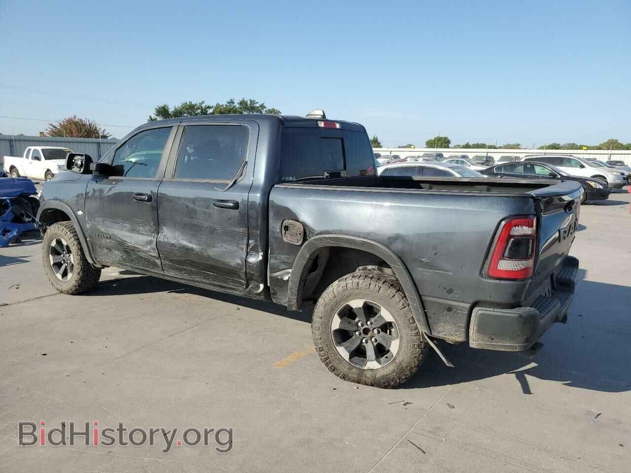 2019 RAM 1500 - VIN: 1C6SRFLTXKN599669 - Фото 2