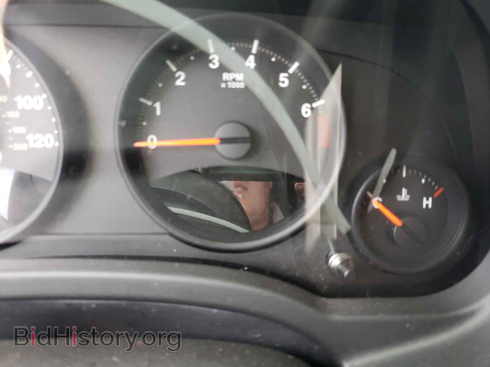 2012 JEEP COMPASS - VIN: 1C4NJCBA1CD722830 - Photo 8