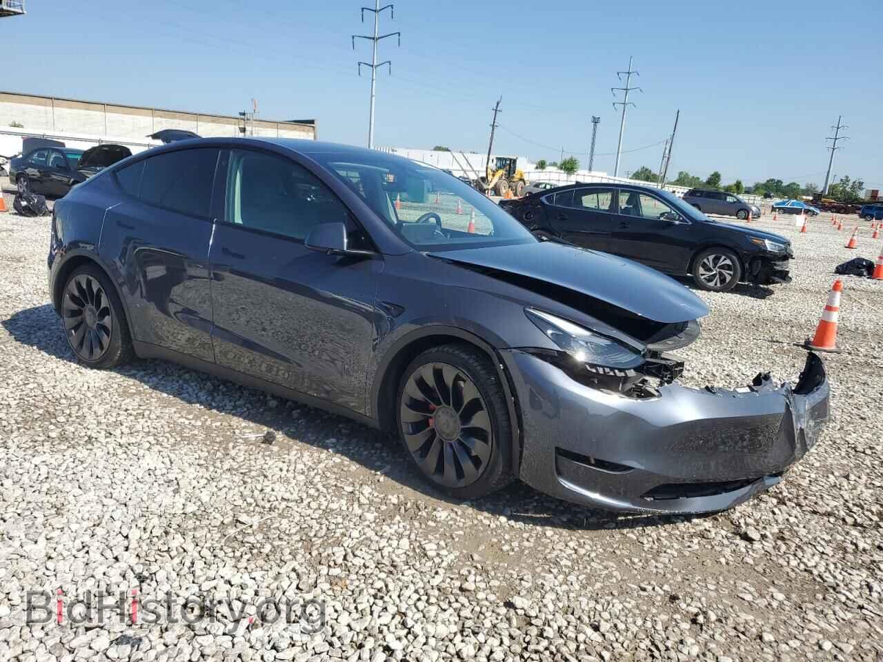 2022 TESLA MODEL Y - VIN: 7SAYGDEF7NF514667 - Photo 4