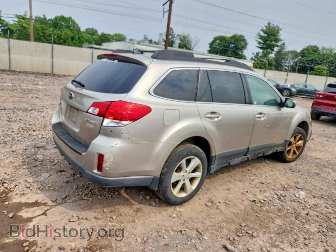 2014 SUBARU OUTBACK - VIN: 4S4BRBCC5E3310534 - Photo 3