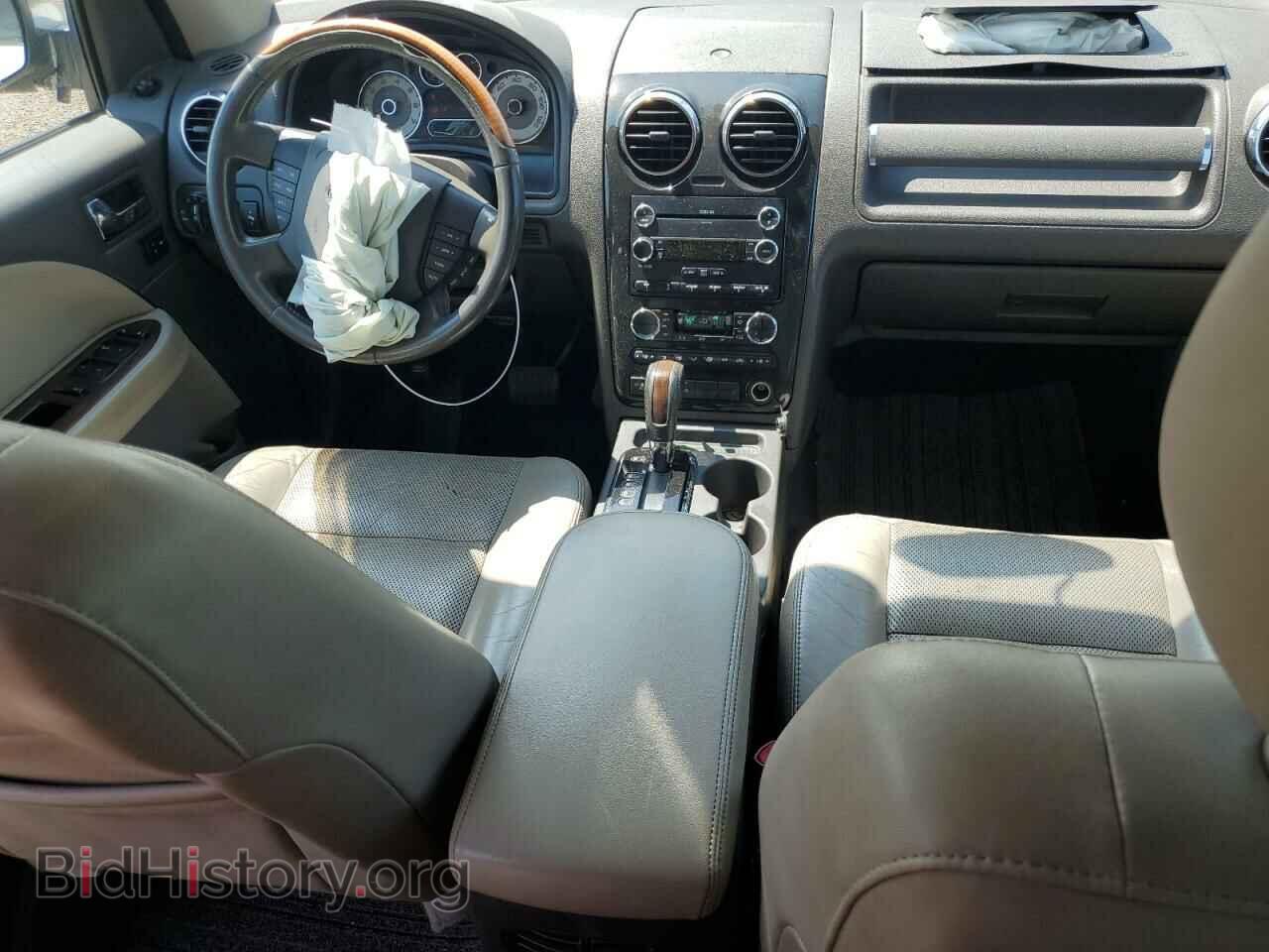 2008 FORD TAURUS - VIN: 1FMDK03W38GA08927 - Фото 8